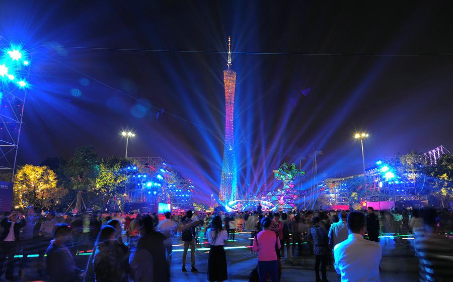 led透明屏怎样打造亚洲跨国夜游盛宴