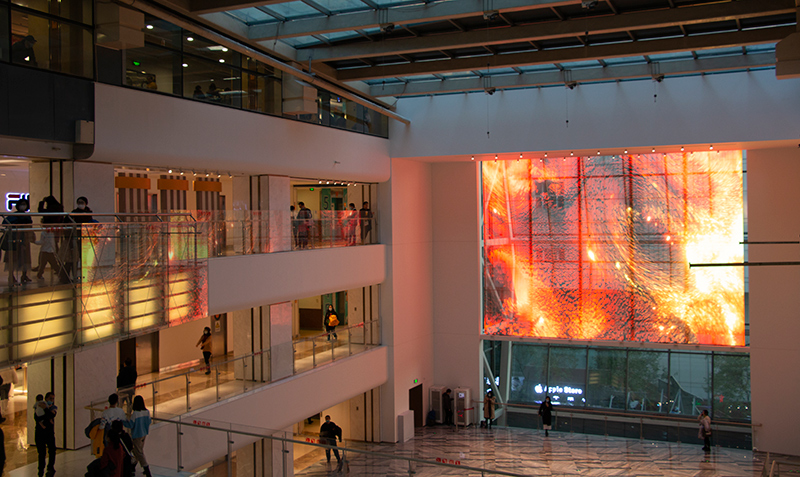 LED透明屏应用场景让你无法想象！